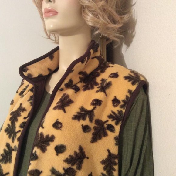 TSUNAMI Canadian-made Fleece vest autumn details Size M - Picture 2 of 12